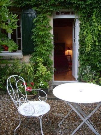 A L'Ombre Du Tilleul Apartment Giverny Bagian luar foto