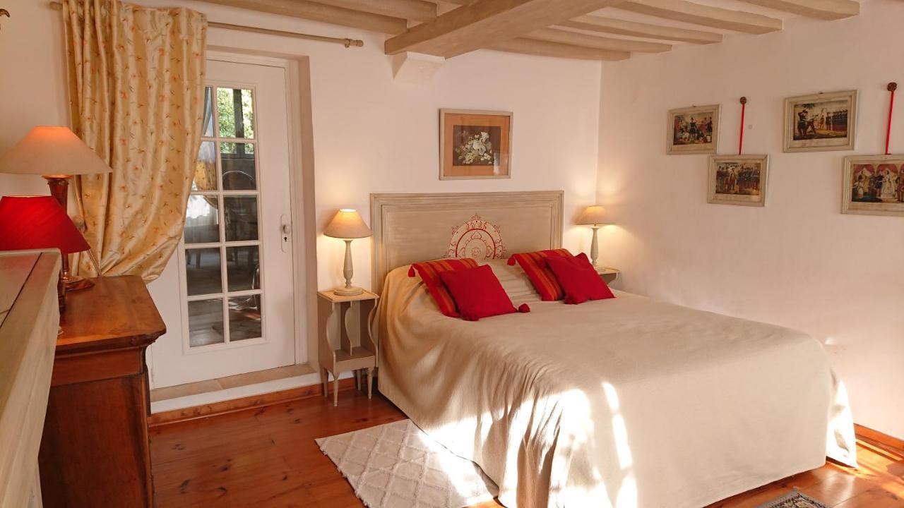 A L'Ombre Du Tilleul Apartment Giverny Bagian luar foto